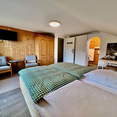Gaestehaus Alpvital Klais Bagian luar foto